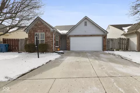 4911 Wisteria Dr, Indianapolis, IN 46254