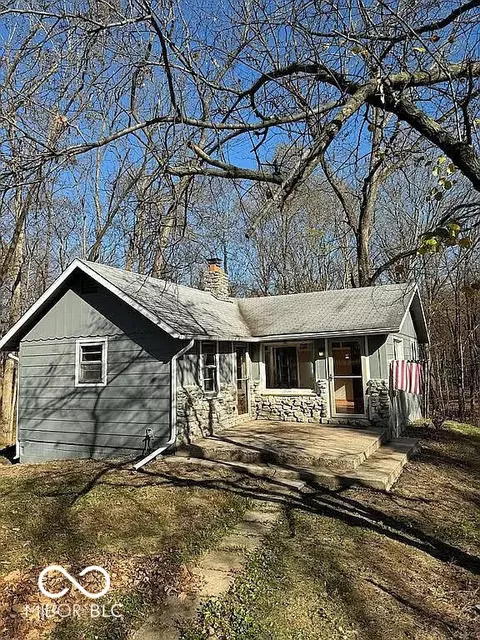 2677 E Us Highway 36, Bainbridge, IN 46105