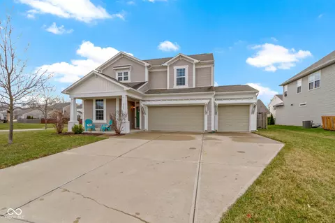 6705 Park Grove Blvd, Whitestown, IN 46075