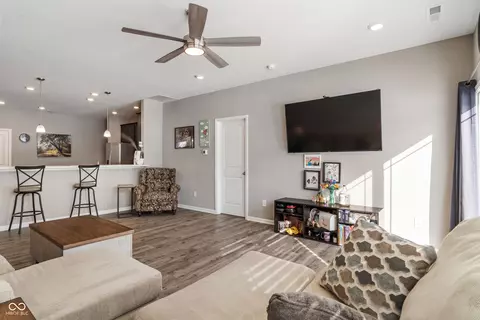 293 Carrick Glen Blvd, Pendleton, IN 46064 photo 17