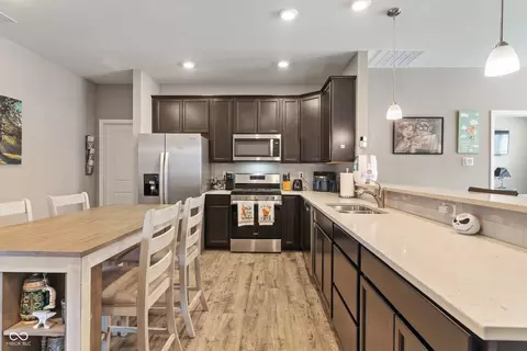 293 Carrick Glen Blvd, Pendleton, IN 46064 photo 14
