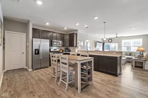 293 Carrick Glen Blvd, Pendleton, IN 46064 photo 11