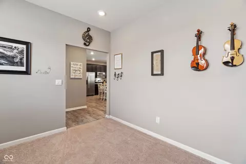 293 Carrick Glen Blvd, Pendleton, IN 46064 photo 8