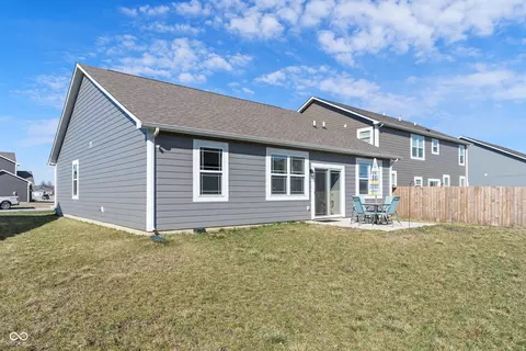 293 Carrick Glen Blvd, Pendleton, IN 46064 photo 31
