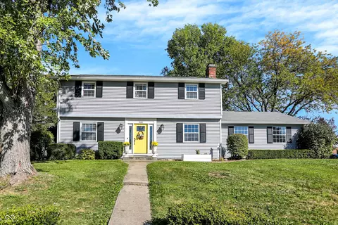 908 Whispering Trl, Greenfield, IN 46140