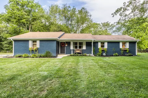 11710 Prairie Pl, Carmel, IN 46033