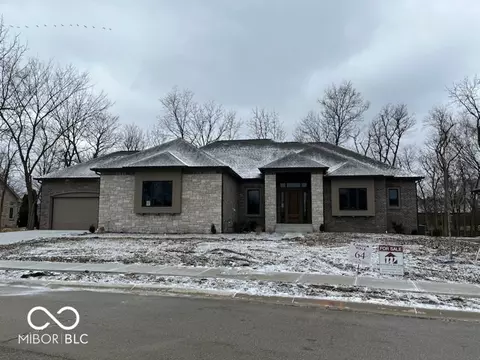 9816 Inverness Dr, Carmel, IN 46032