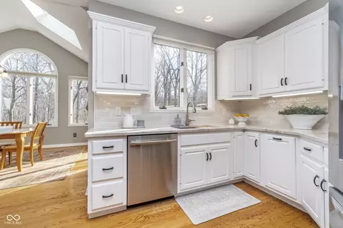 11727 Windpointe Pass, Carmel, IN 46033 photo 18