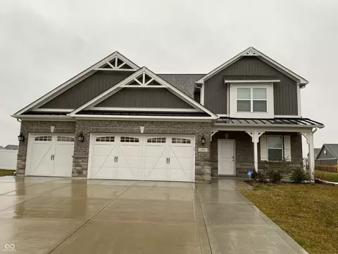 3197 S Hume Rd, New Palestine, IN 46163