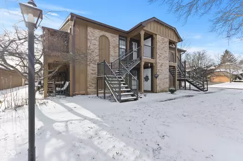 616 Frontier Ct, Terre Haute, IN 47803