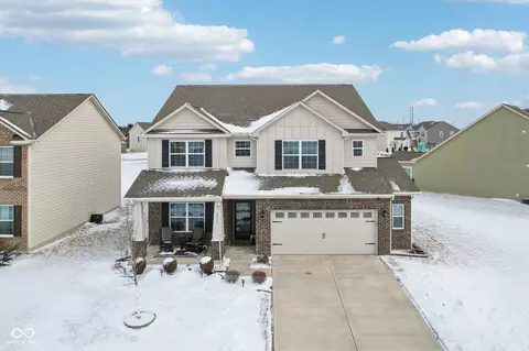 9711 Pica Dr, Fishers, IN 46040