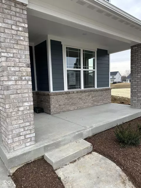 6390 Springdale Ct, Plainfield, IN 46168 photo 2