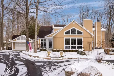 6842 Cardinal Dr, Mccordsville, IN 46055