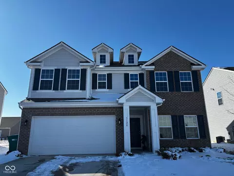 5120 Maywood Dr, Whitestown, IN 46075