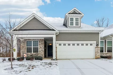 10178 Bolcom Ct, Noblesville, IN 46060