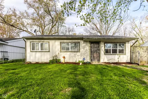 3944 Strathmore Dr, Indianapolis, IN 46235