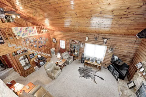 Living - 6912 E State Road 236, Roachdale, IN 46172 photo 1 of 4
