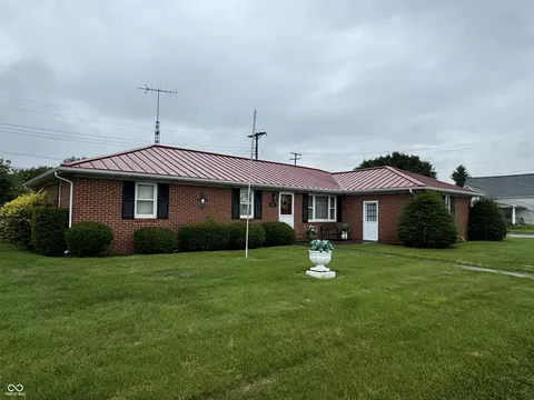 428 Ash St, Tipton, IN 46072