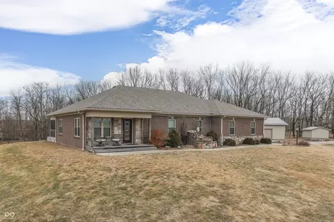 3764 S 475 W, Trafalgar, IN 46181