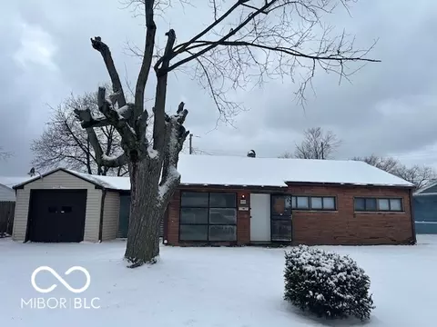 4814 Leone Dr, Lawrence, IN 46226