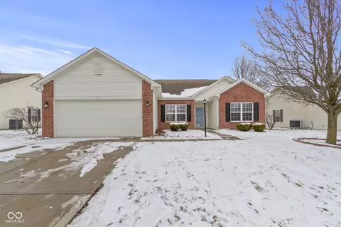7288 Burlat Ln, Noblesville, IN 46062