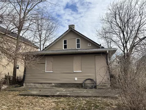 2822 Mcpherson St, Indianapolis, IN 46205 photo 3