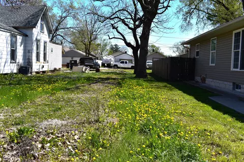 2325 S Meridian St, Indianapolis, IN 46225