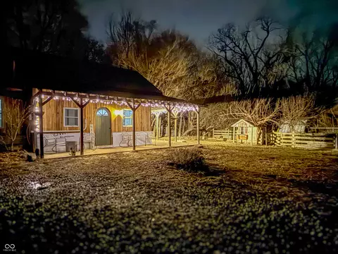 4516 Ridge Rd, Anderson, IN 46013