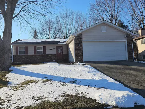 5816 Coppock Ln, Indianapolis, IN 46221