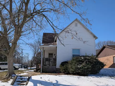 512 Maple Ave, Greencastle, IN 46135