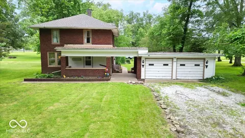 3329 E Broadlands Ave, Terre Haute, IN 47805