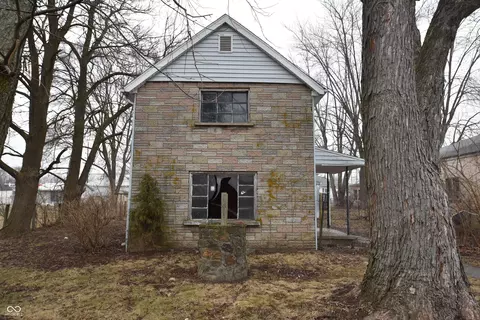 2414 Vine St, New Castle, IN 47362