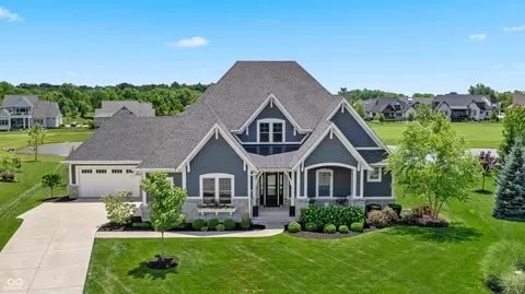 565 Old Ashbury Rd, Westfield, IN 46074