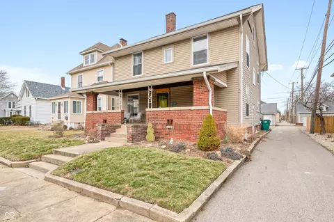 448 E Madison St, Franklin, IN 46131