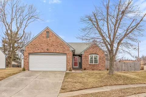 10156 Park Royale Dr, Indianapolis, IN 46229