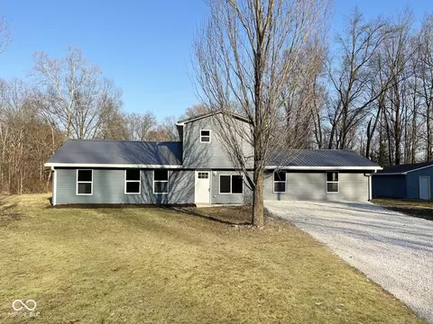 6205 Beech Grove Rd, Martinsville, IN 46151