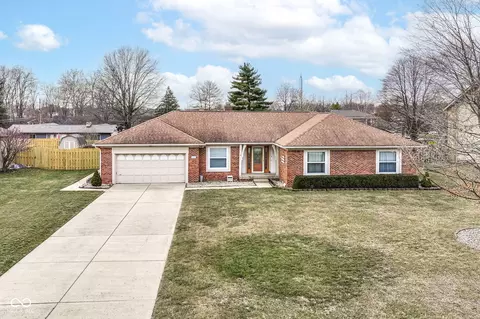 406 Hickory Dr, Greenfield, IN 46140