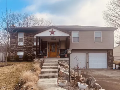 2317 Lincoln Dr, Cicero, IN 46034