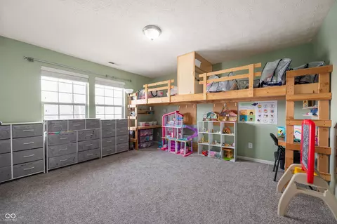 Bedroom - 307 Blue Spruce Dr, Pendleton, IN 46064 photo 2 of 2