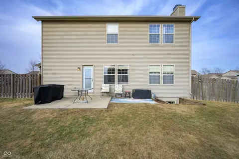 Exterior - 307 Blue Spruce Dr, Pendleton, IN 46064 photo 4 of 4