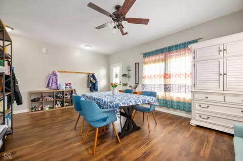 Dining - 307 Blue Spruce Dr, Pendleton, IN 46064 photo 1 of 2
