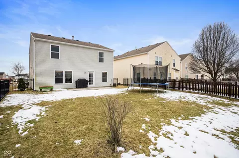 Exterior - 9698 W Lantern Ln, Pendleton, IN 46064 photo 5 of 5