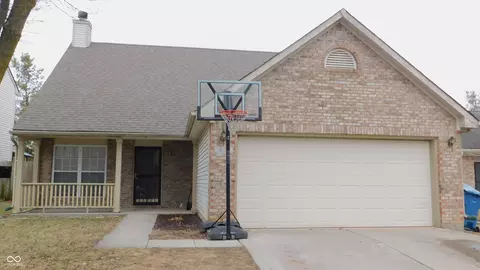 6140 Lake Freeman Dr, Indianapolis, IN 46254