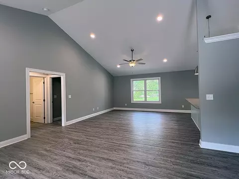 103 N Brenrich Rd, Pendleton, IN 46064 photo 9