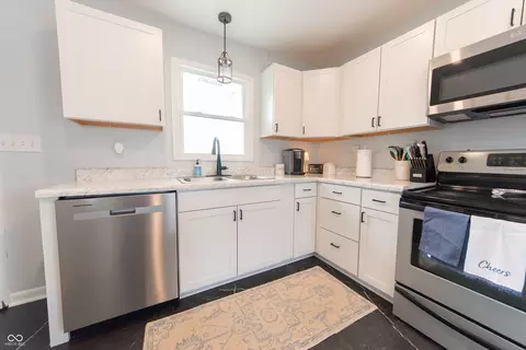 Kitchen - 12771 E 25th St, Columbus, IN 47203 photo 2 of 3