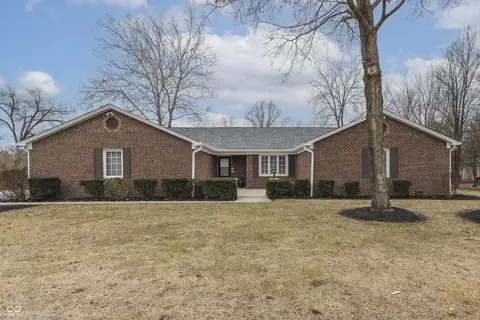 8929 Lantern Ln, Indianapolis, IN 46256