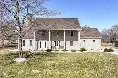 3332 W Raven Field Blvd, Greenfield, IN 46140
