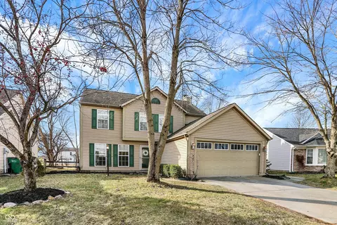 3367 Redbud Ct, Westfield, IN 46074