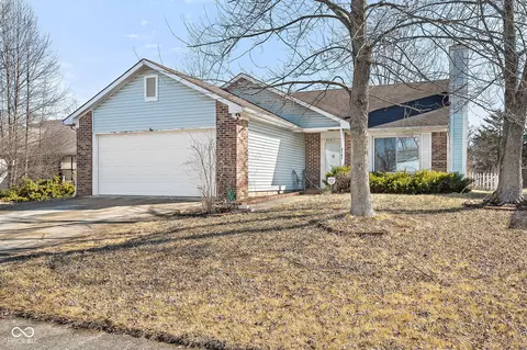 3121 River Birch Dr, Indianapolis, IN 46235