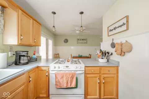 104 E Washington St, Kennard, IN 47351 photo 7